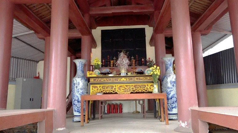 Chính sảnh trong nhà tiền tế