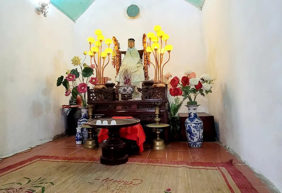Gian thờ Phương Hoa công chúa
