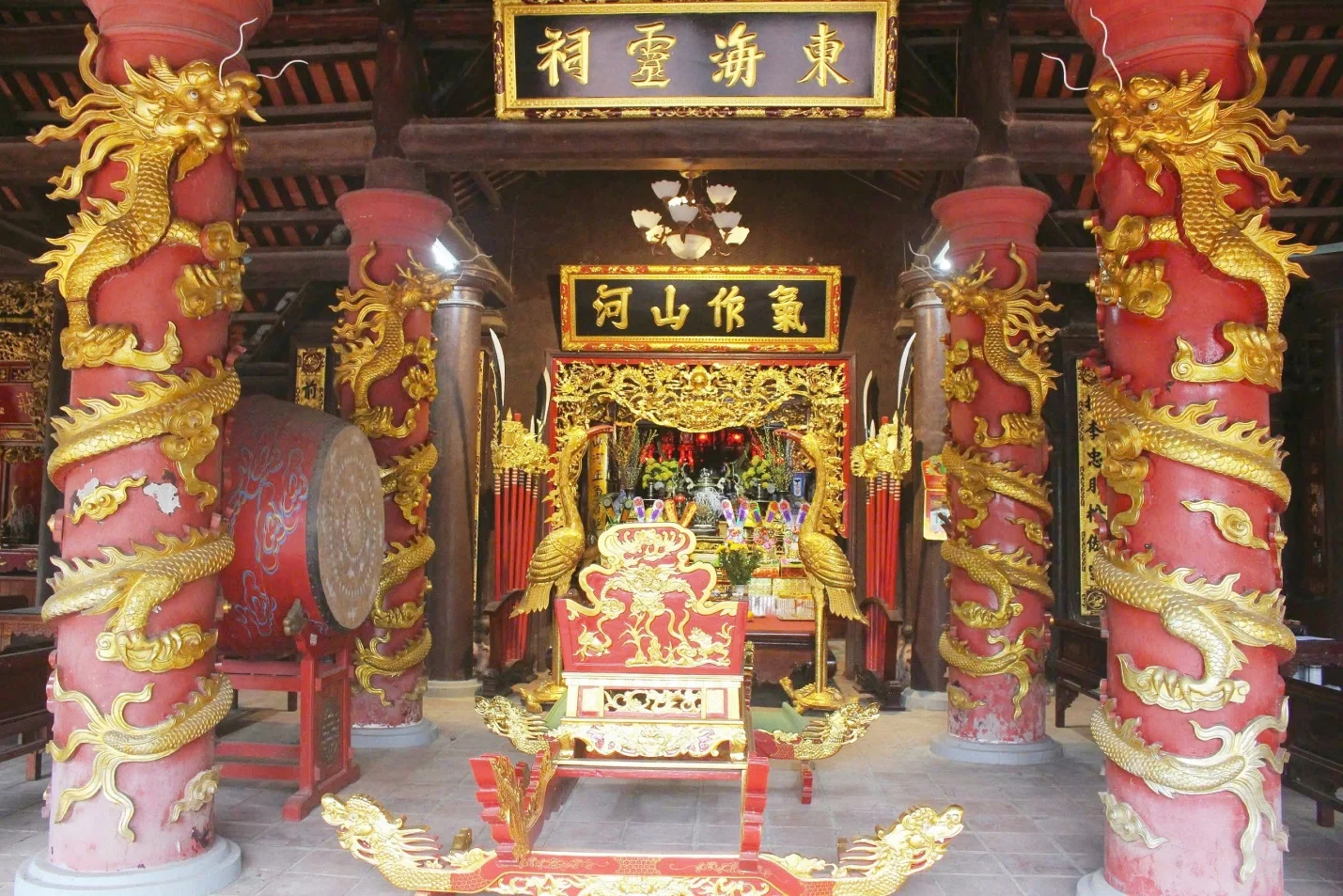 Nhà Đại Bái Đình Văn Phú (Đình Cả) xã Cẩm Khê